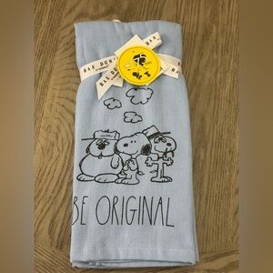 Brand NEW w/Tags BE ORIGINAL Kitchen Towel Set - Peanuts x Rae Dunn 75 Yr Coll.